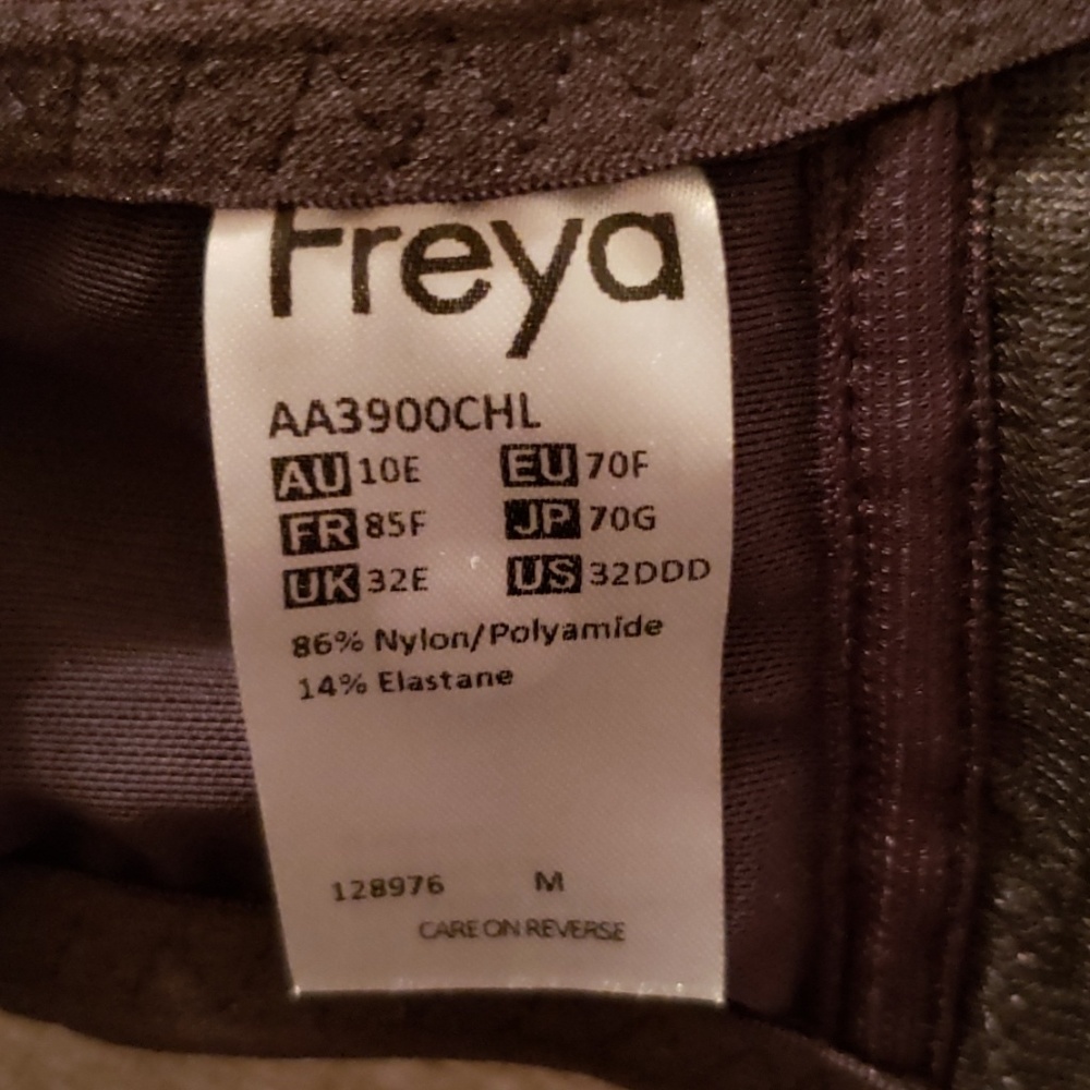 FREYA - Picture 2 of 4